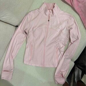 SOLD - Lululemon Strawberry Milkshake CROPPED Define Jacket Nulu size 8